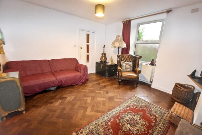 142, Falmouth Road, Redruth photo 4