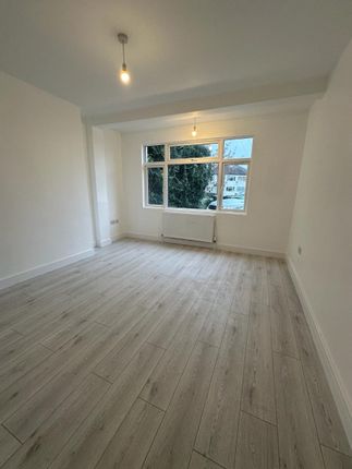 Room to rent in Willow Road, Enfield