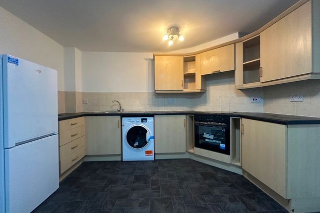 35 Weavers Court, Blackburn photo 4