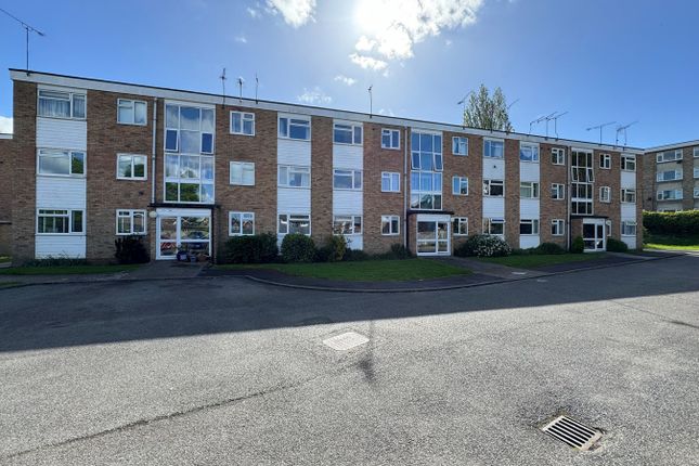 Flat to rent in Haig Court, Chelmsford