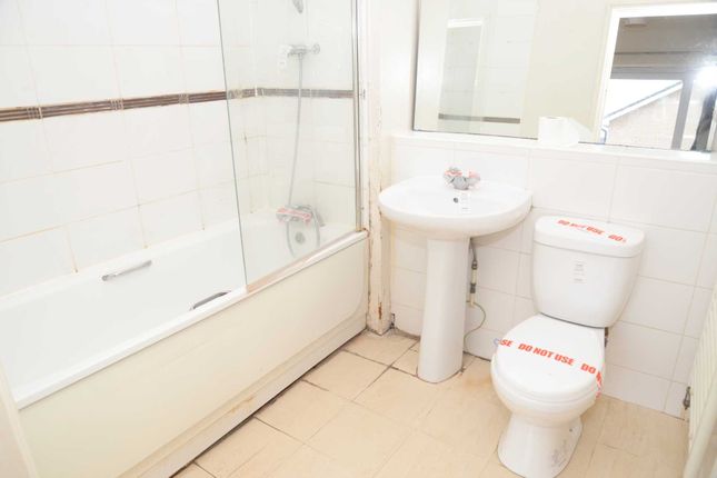 Flat for sale in Miles Drive, Thamesmead West