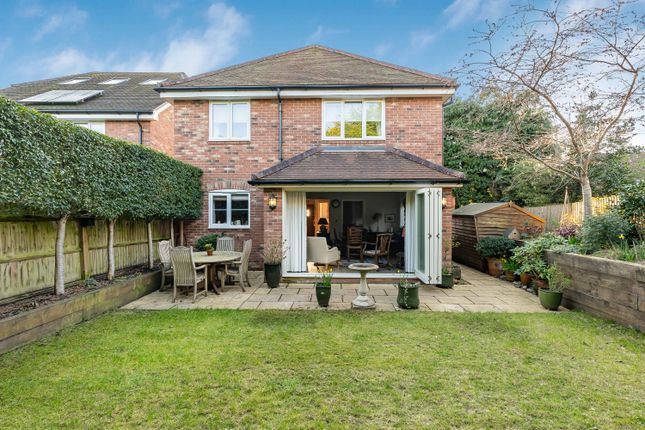 1 Aubrey Gardens, Mill Road, Liss photo 2