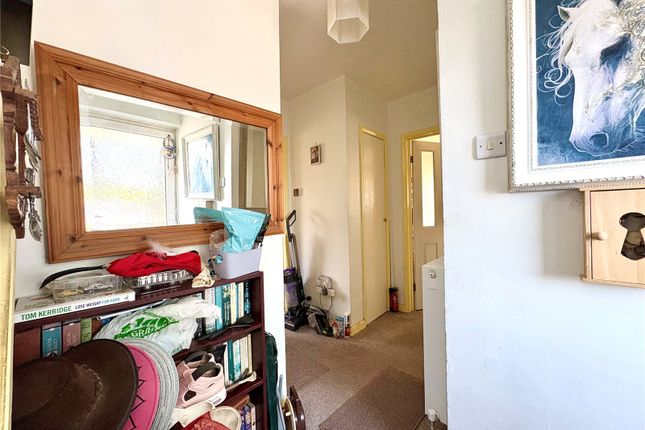 13, Bro Einon, Carmarthenshire photo 3