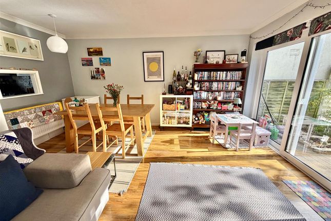 9, Elmtree Way, Bristol photo 3