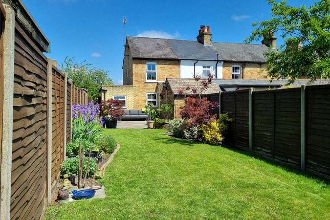 6, Periwinkle Lane, Hertfordshire photo 2