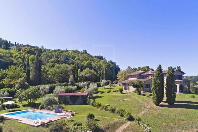 Villa for sale in San Casciano Dei Bagni, 53040, Italy