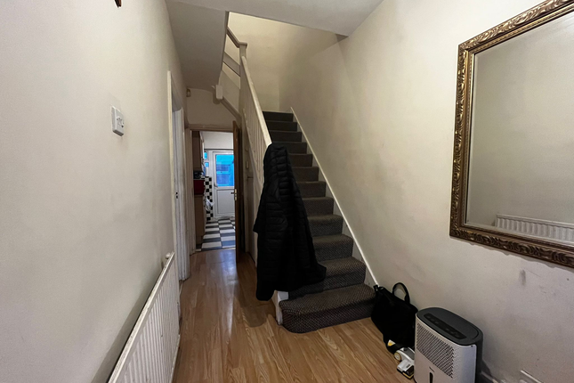 Terraced house for sale in Cranleigh Gardens, Southall