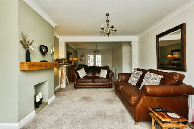 10, Cookridge Drive, Doncaster photo 4