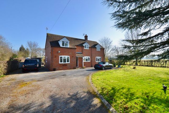 Thumbnail Detached house for sale in Willersey Road, Badsey, Evesham