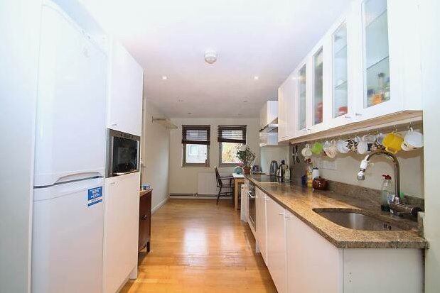 Thumbnail Flat to rent in Maysoule Road, London