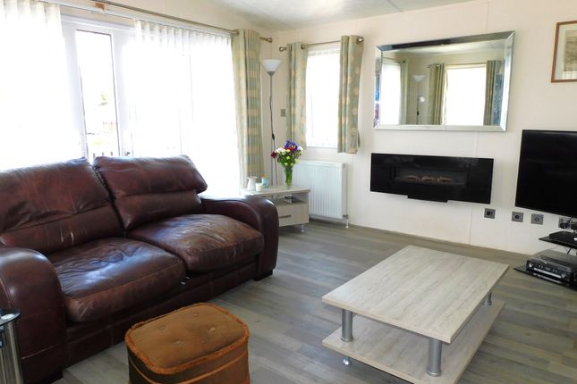 1a Heron Orchard Holiday Park, Frostley Gate, Holbeach photo 3