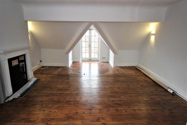 Flat 5, Oaklands Court, 25 Rothsay Road, Bedford photo 2