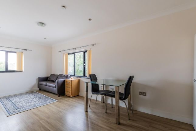 Flat 1, 213, Cardiff Road, Dinas Powys photo 4