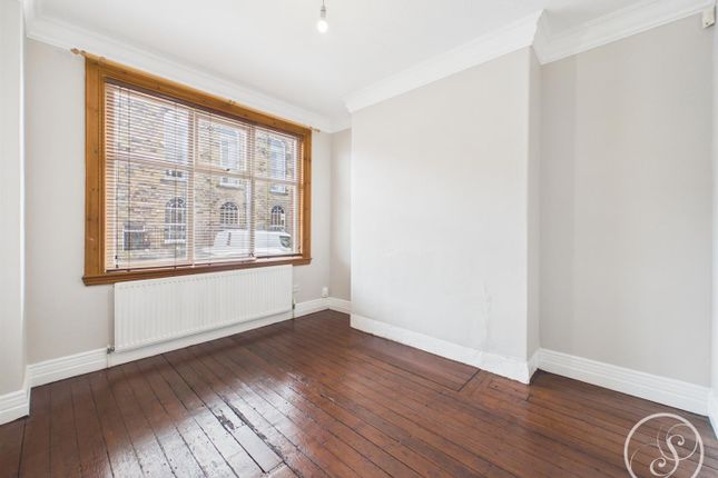 5, Hawthorn Vale, Leeds photo 3
