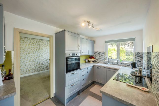 2, Shipton Road, Scunthorpe photo 2