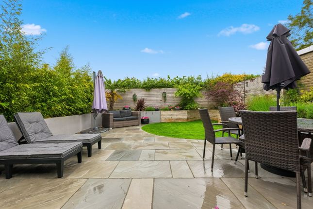 26, Stone Crescent, Rotherham photo 4