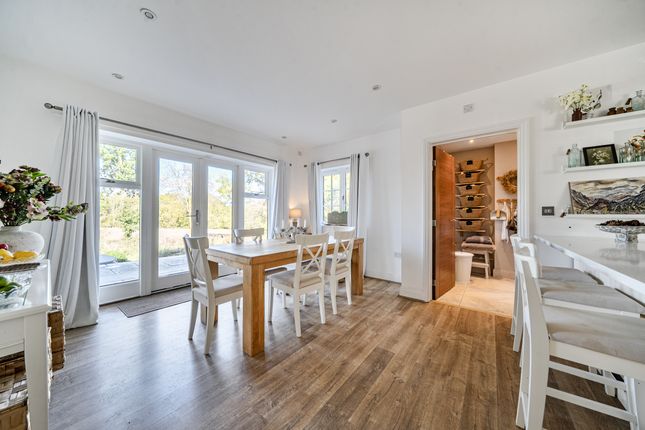 7, Oldfield Drive, Haywards Heath photo 4