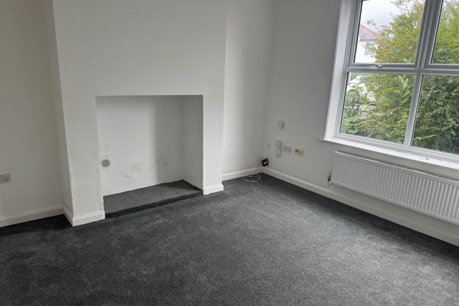 93 Plodder Lane, Bolton photo 2