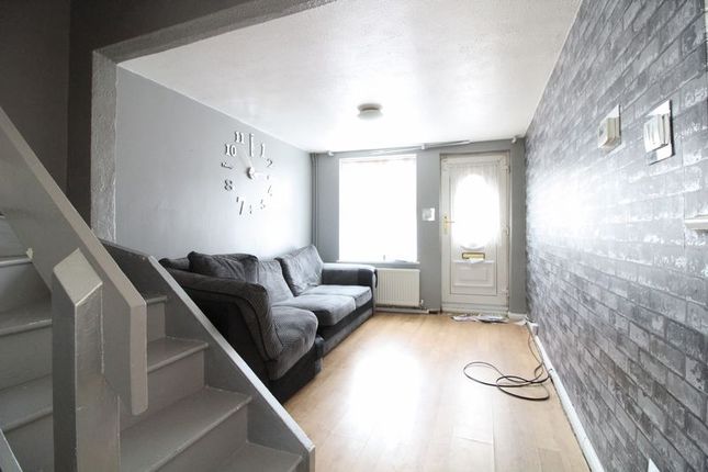 3-bed terraced on 21, Sharpenhoe Road, Bedford, £270,000