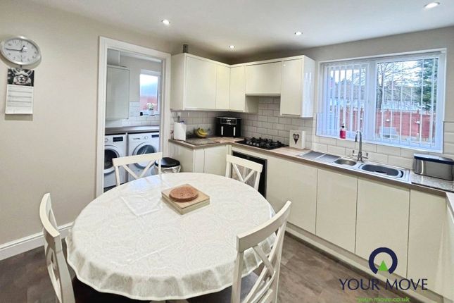 25, Tewkesbury Drive, Warwickshire photo 4