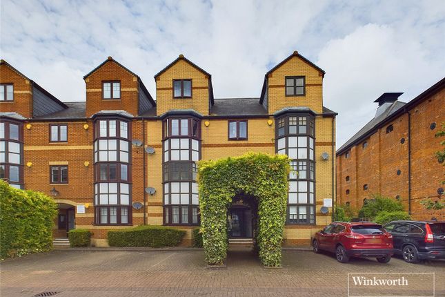 Flat for sale in New Bright Street, Reading, Berks