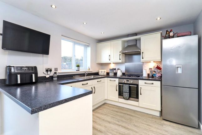 35, Buckthorn Crescent, Stockton-On-Tees photo 4