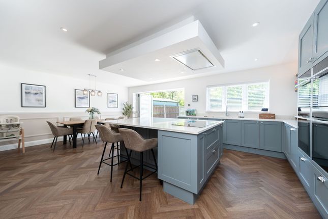 Spring Cottage, Horley photo 2