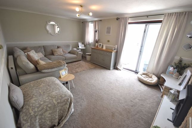 23, Oak Tree Close, Tenbury Wells photo 4