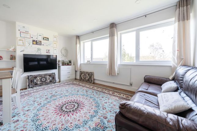 Maisonette for sale in Charnwood Crescent, Hiltingbury, Chandlers Ford