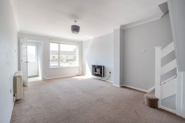 2 Moor Road, Norwich photo 2