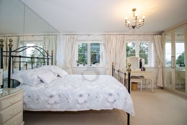 1 Elm Tree Court, Leicester photo 3