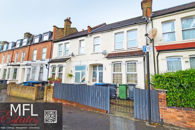 Terraced house for sale in Beulah Road, Thornton Heath