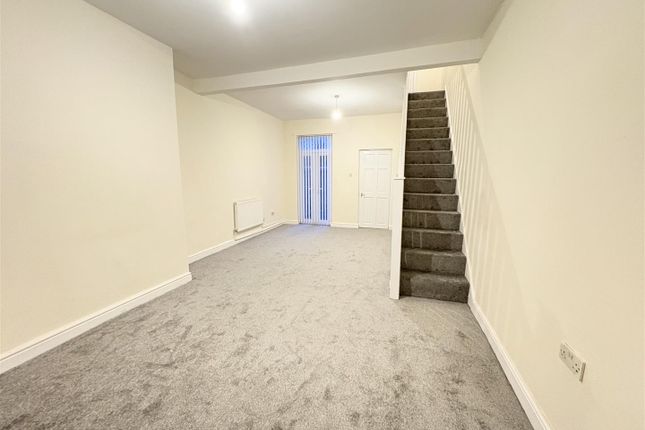 12, Gartons Lane, St. Helens photo 3