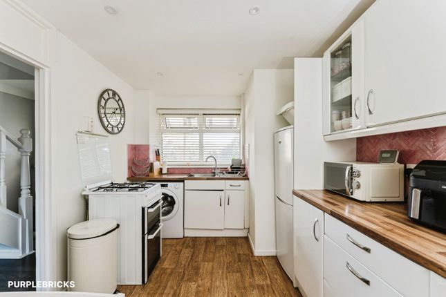 26, Ordnance Road, London photo 4