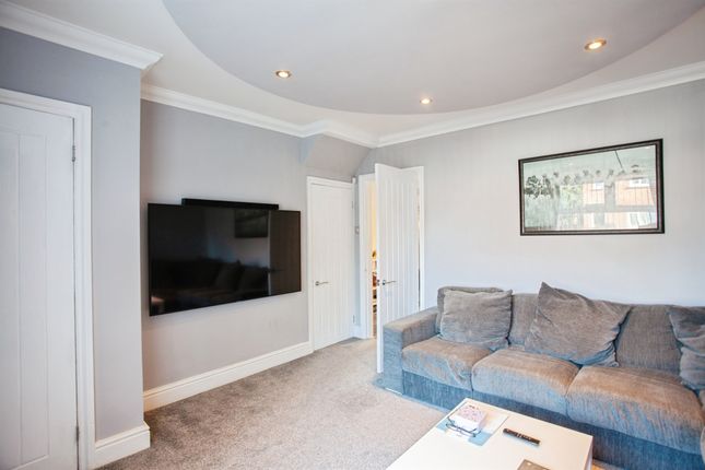 Halsbury Road, ROTHERHAM photo 3
