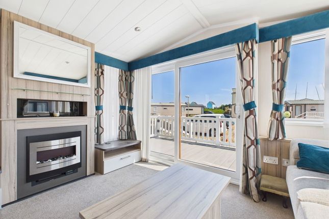 58 Beach Park,70a Brighton Road, Lancing photo 3