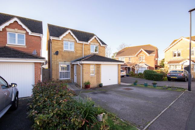 Thumbnail Detached house for sale in Osborne Heights, East Cowes
