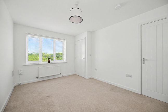 85, Chervil Way, Rugby photo 4