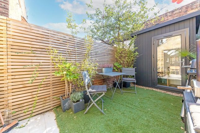 29, Parfrey Street, London photo 4