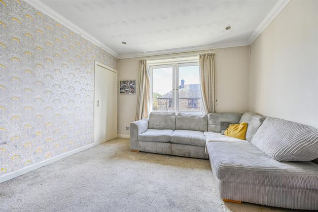 12, Chattan Gardens, Nairn photo 2