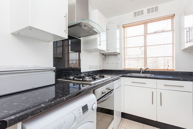 Flat for sale in The High Parade, Streatham High Road, London