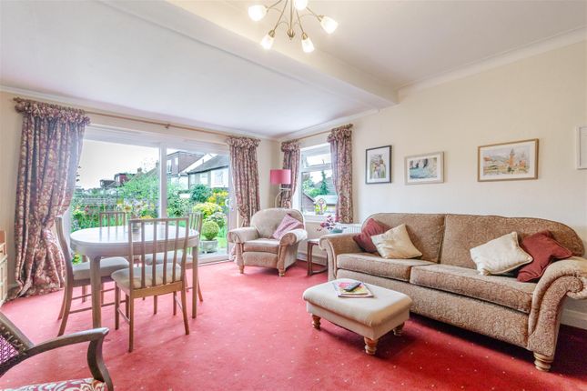 11, Grasmere Avenue, Ruislip photo 3