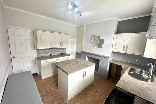 45, Wadsworth Road, Rotherham photo 3