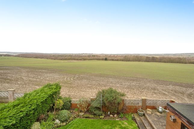 23, Harlington Road, Mexborough photo 3