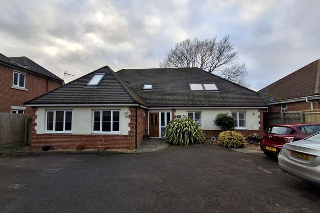 Flat 1, Waterlooville photo 3