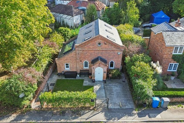 1-bed detached on The Little Chapel, -, Maidenhead, £600,000