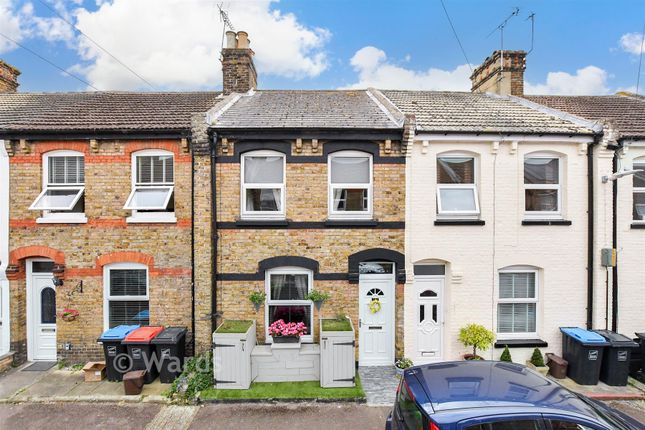27, Clifton Road, Margate photo 2