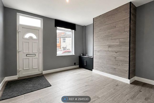 Upper Clara St, Rotherham photo 4