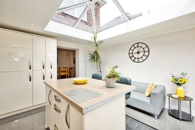 152, Mudford Road, Yeovil photo 4