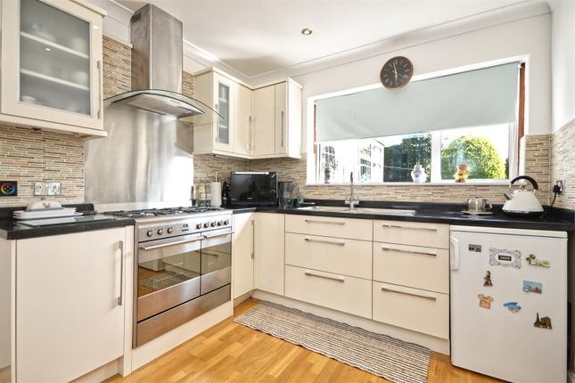 5, West Town Avenue, Bristol photo 4